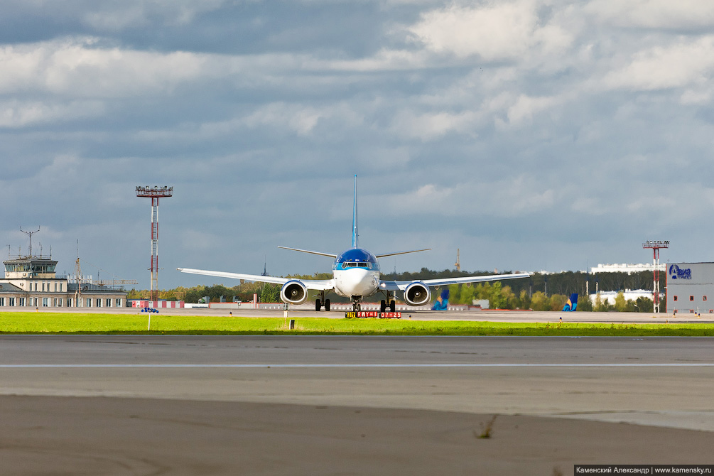 Boeing 737-300 Estonian Air ES-ABK Шереметьево SVO