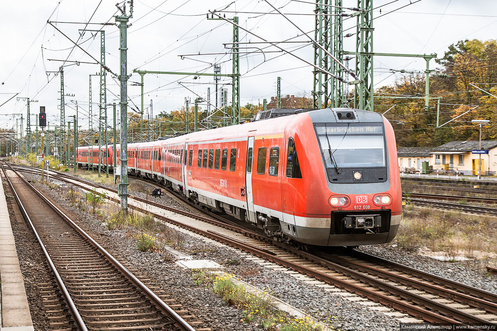 Германия, Франкфурт, рельсовый транспорт, поезда, железная дорога