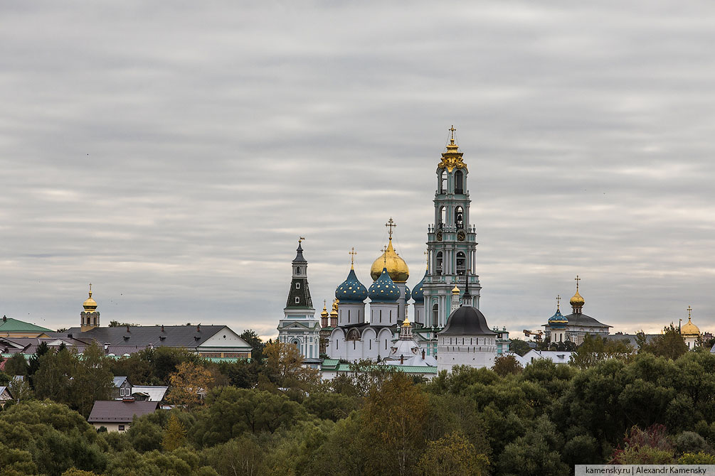 Московская область, Сергиев Посад, осень, Троицкая слобоа, железная дорога