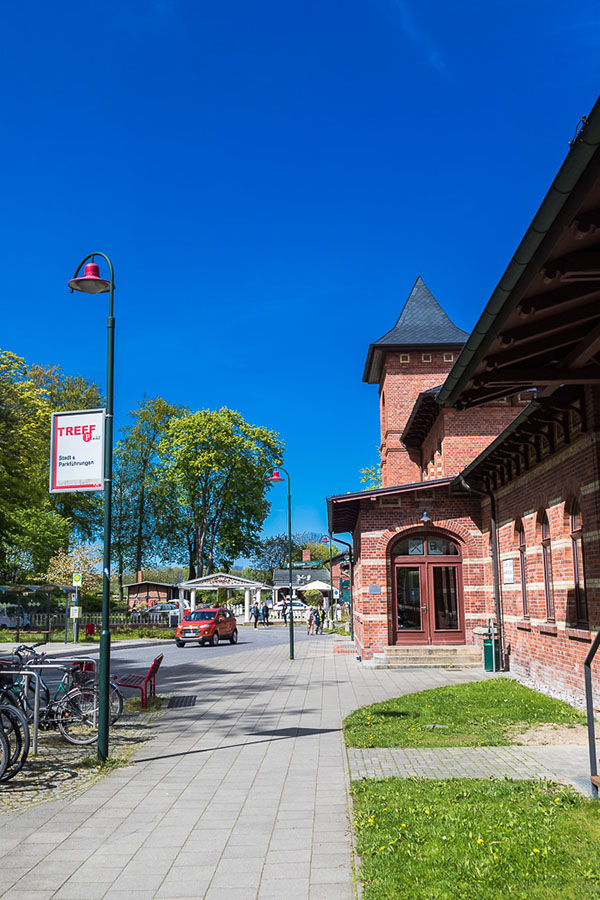 Германия, Рюген, Путбус, Putbus, Binz, Бинц, Rügensche Bäderbahn (RüKB), Ревущий Роланд, УЖД, Узкоколейка, Germany