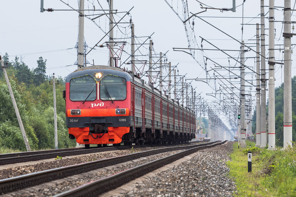 Московская область, Горьковское направление, ЭД4М-0500, лето, электропоезд